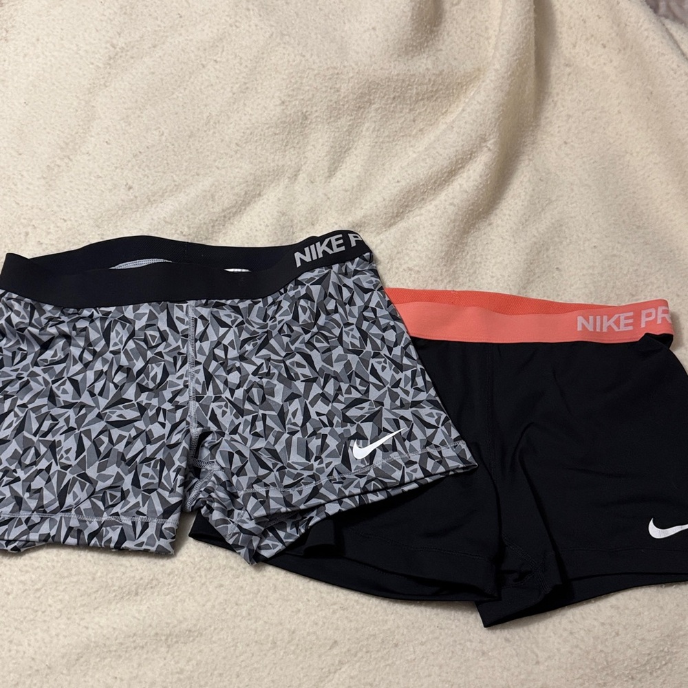 2 pair Nike Pro shorts sz XL